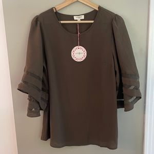 Umgee dolman sleeve shirt